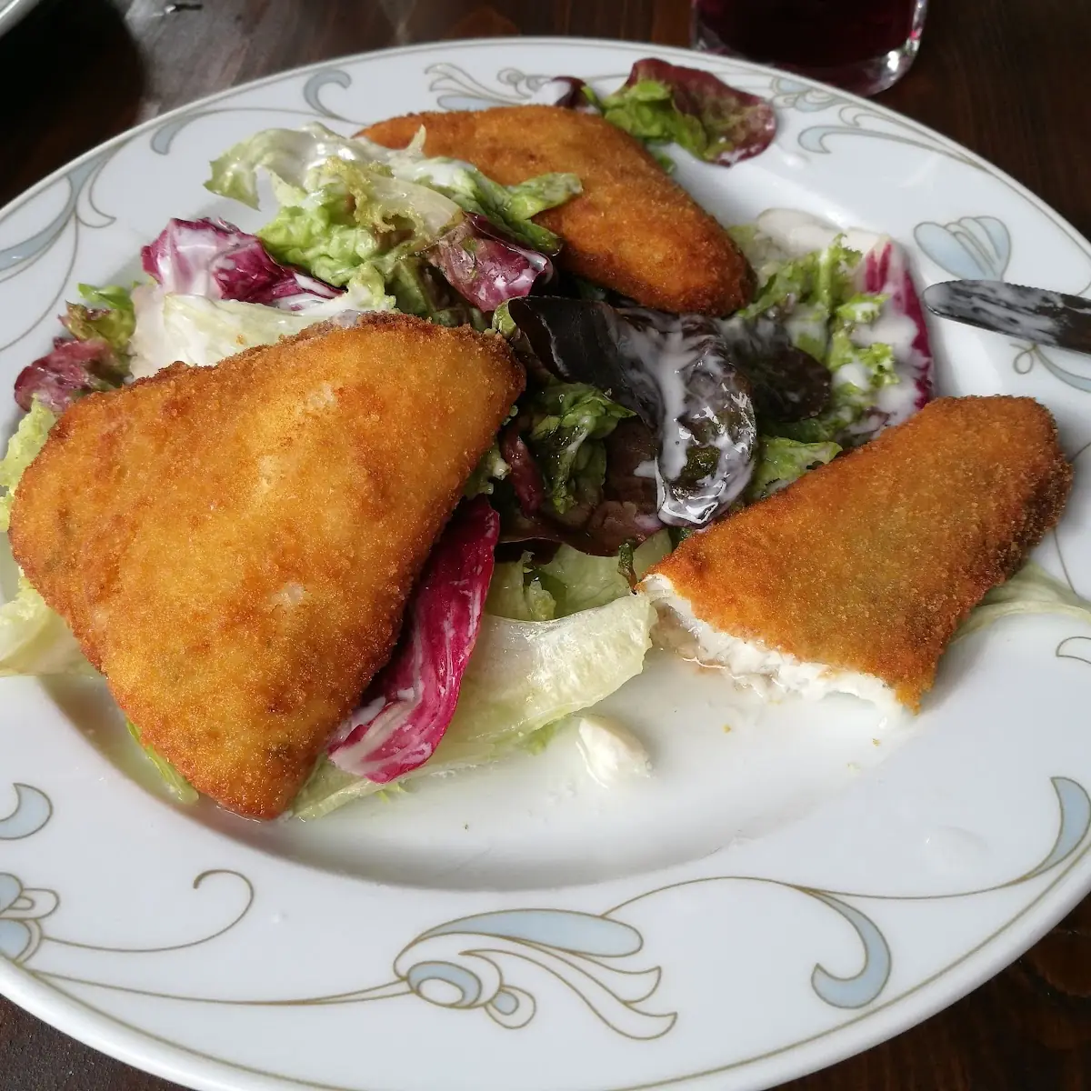 Gebacken Auf Blattsalat