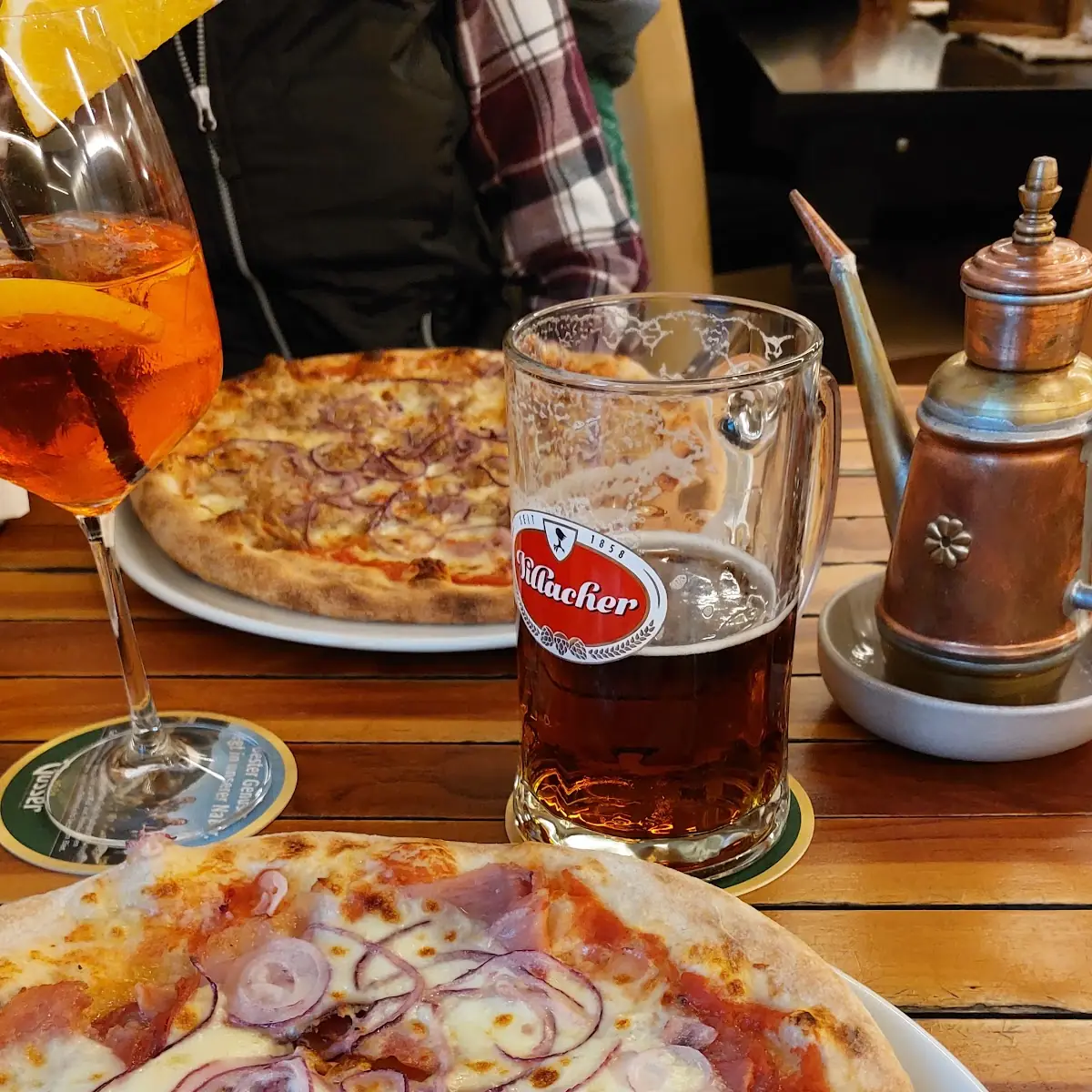 Pizza Speck Und Zwiebel