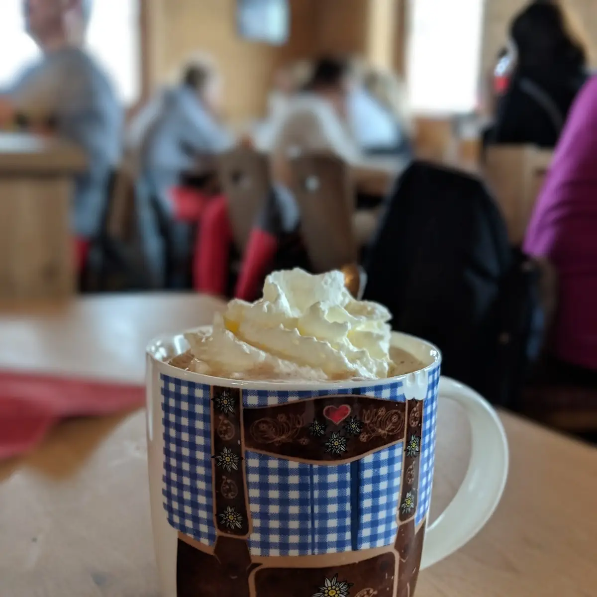Heiße Schokolade Mit Sahne