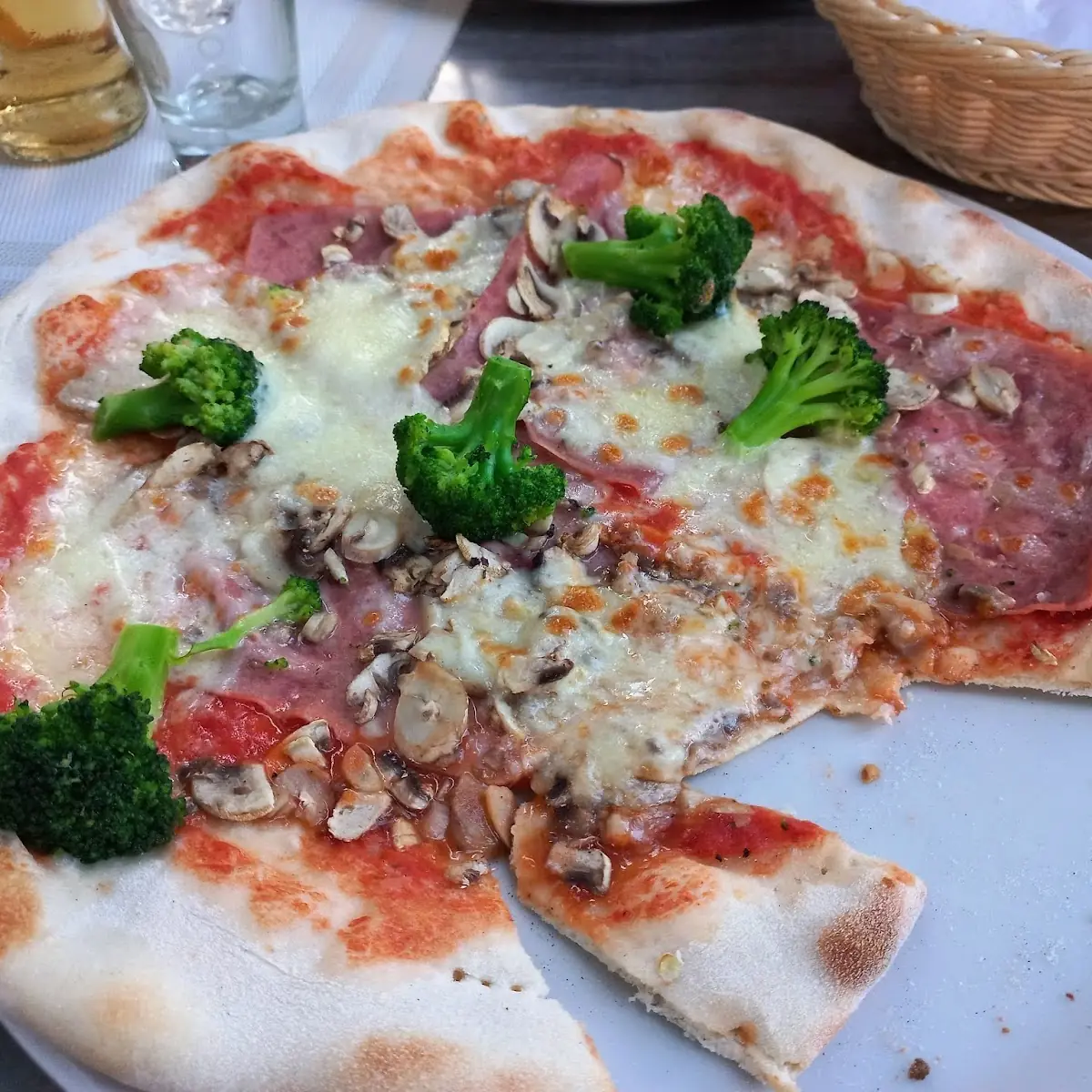 Pizza Mit Sardellen Kapernb Casa Mia