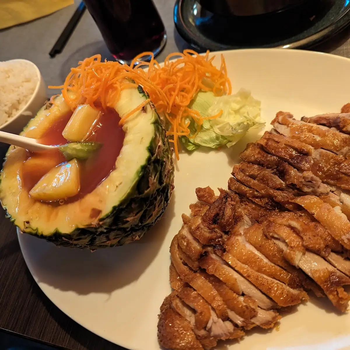 Knusprige Ente Mit Ananas