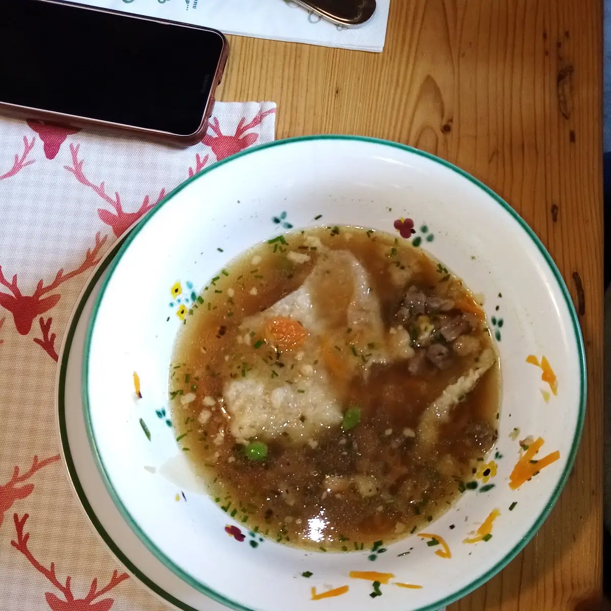 Krafthäferlsuppe Almhüttenstaek