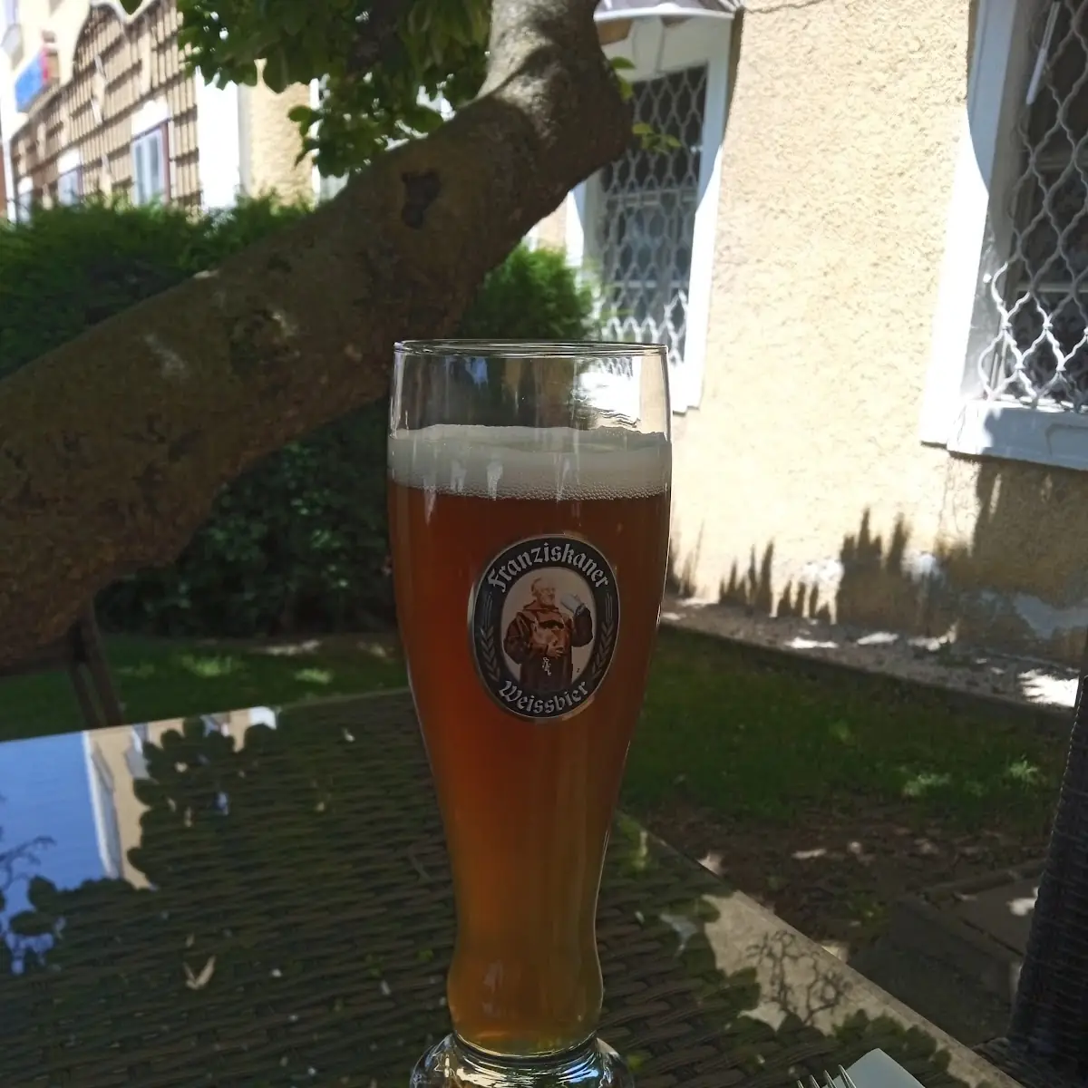 Eierschwammerl In Rahmsoße Mit Serviettenknödel