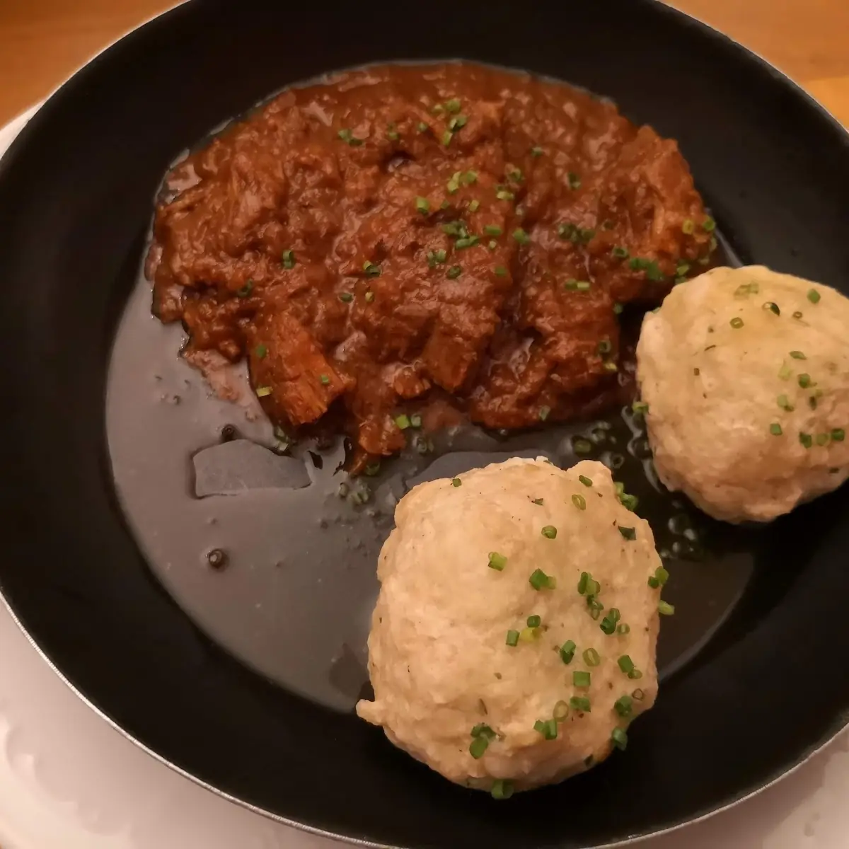 Gulasch Mit Knödel