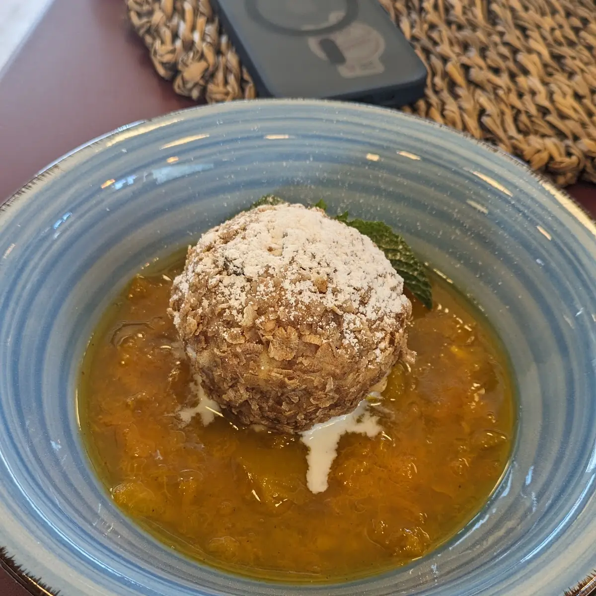 Eisknödel Mit Marillenröster