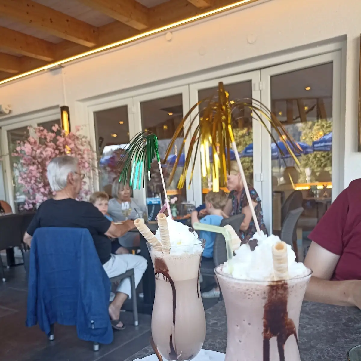 Einsschokolade Und Eiskaffee