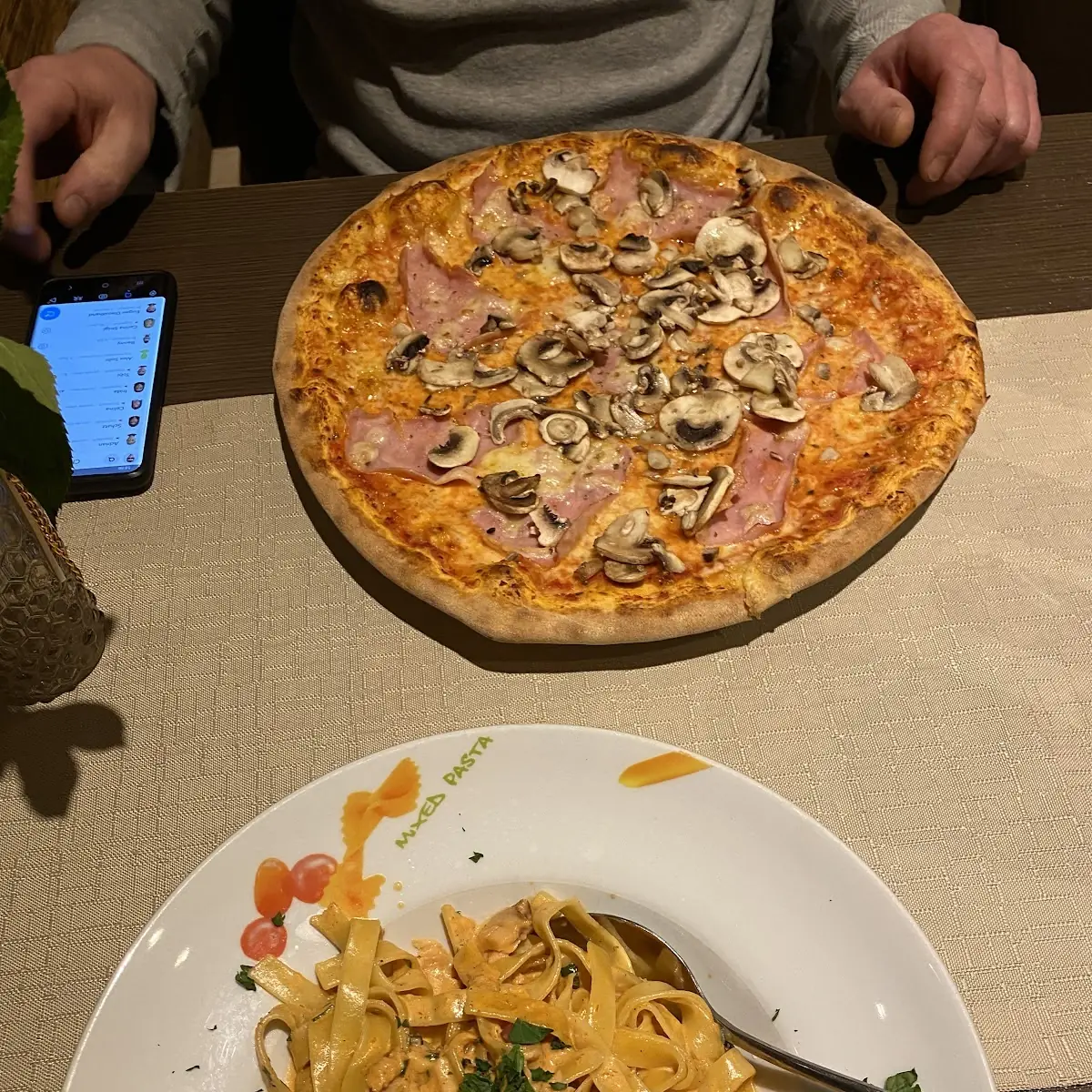 Lachsnudeln