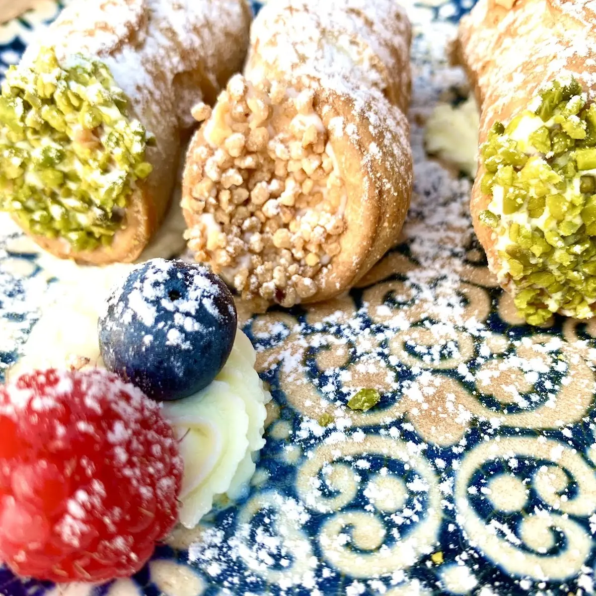 Cannoli Siciliani