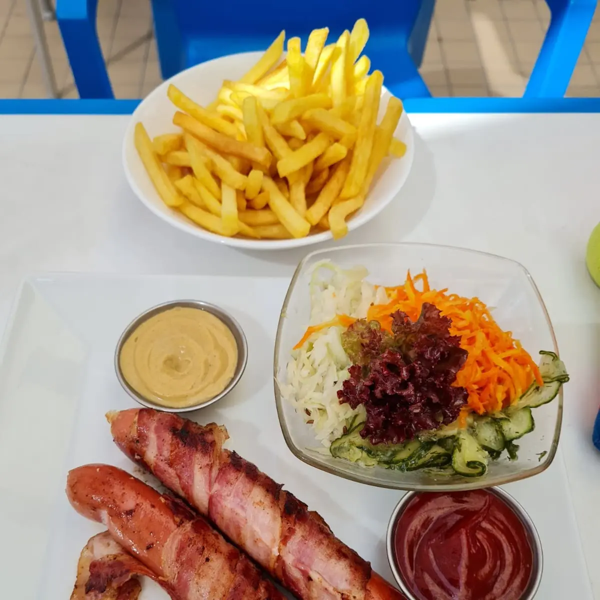 Berner Mit Pommes