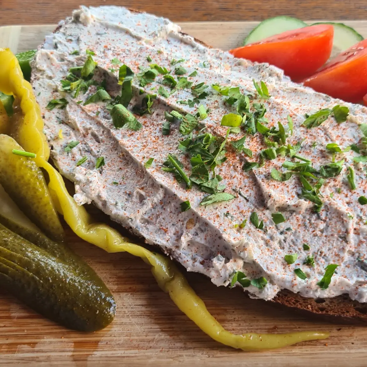 Kräutertopfenbrot