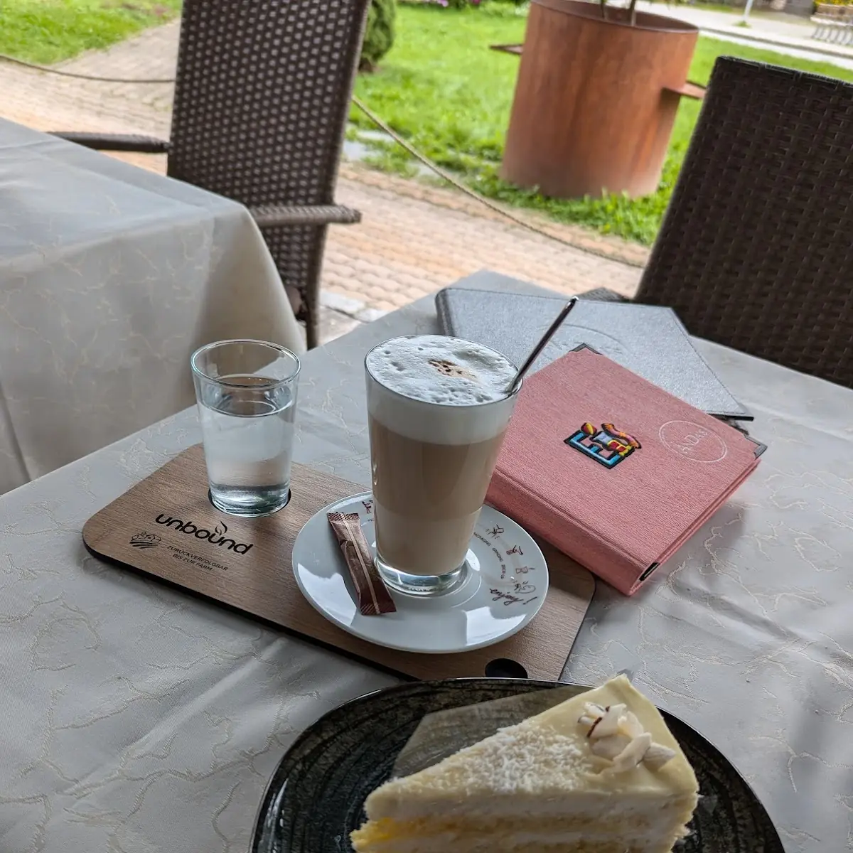 Cocus Mandel Torte