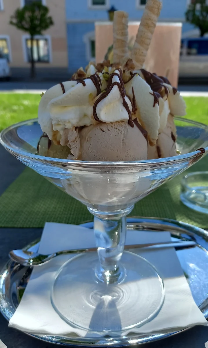 Eisbecher Nussknacker