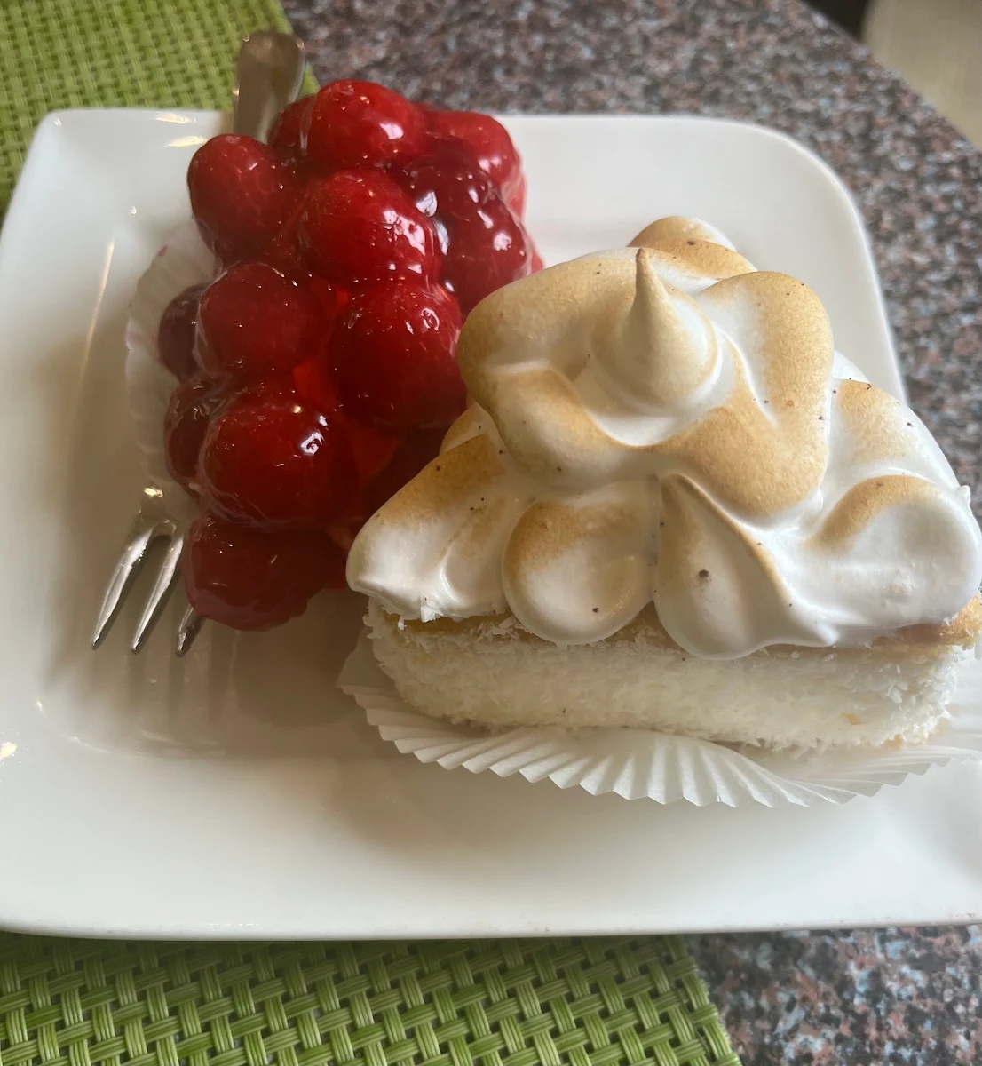 Himbeertörtchen Und Hollunderschaumtörtchen