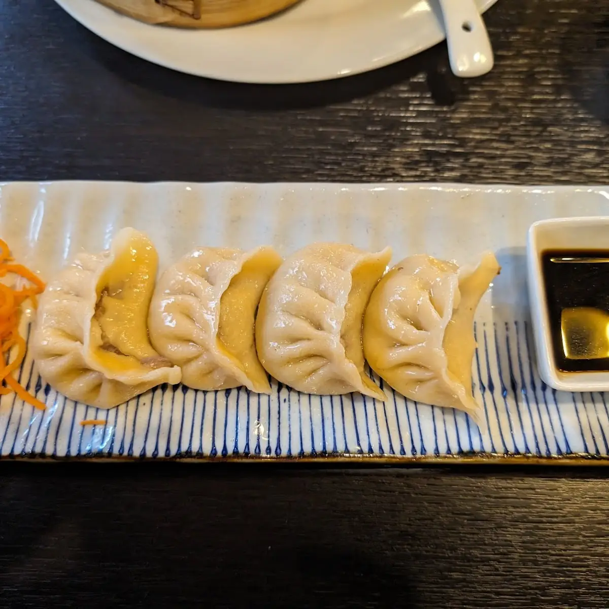 Steamed Dumplings with Prawns and Ginger
