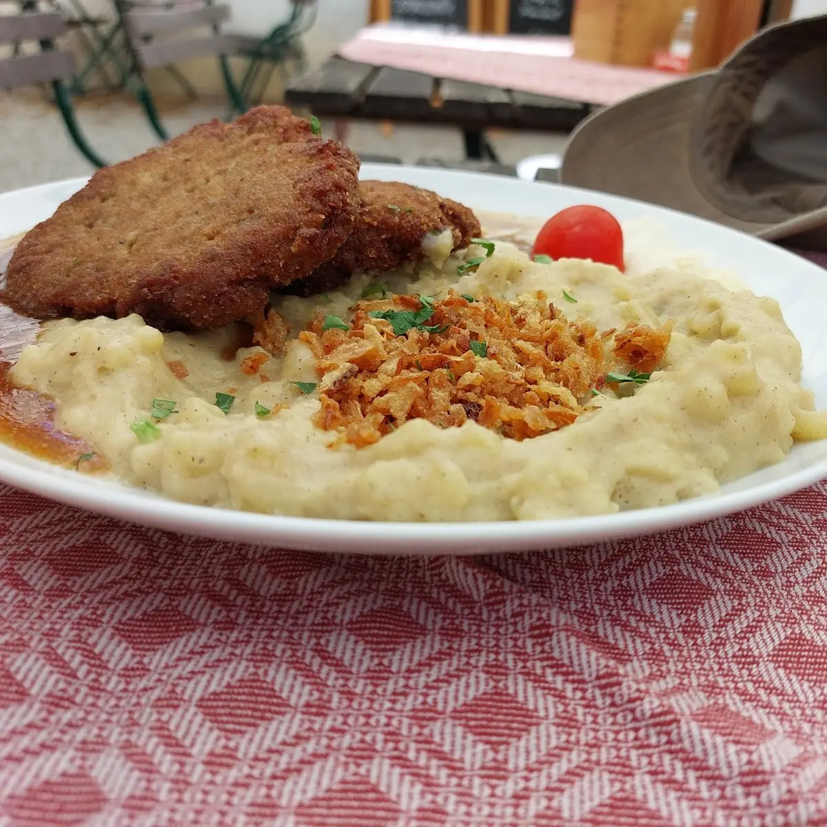 Faschierte Leibchen Mit Erdäpfel Püree