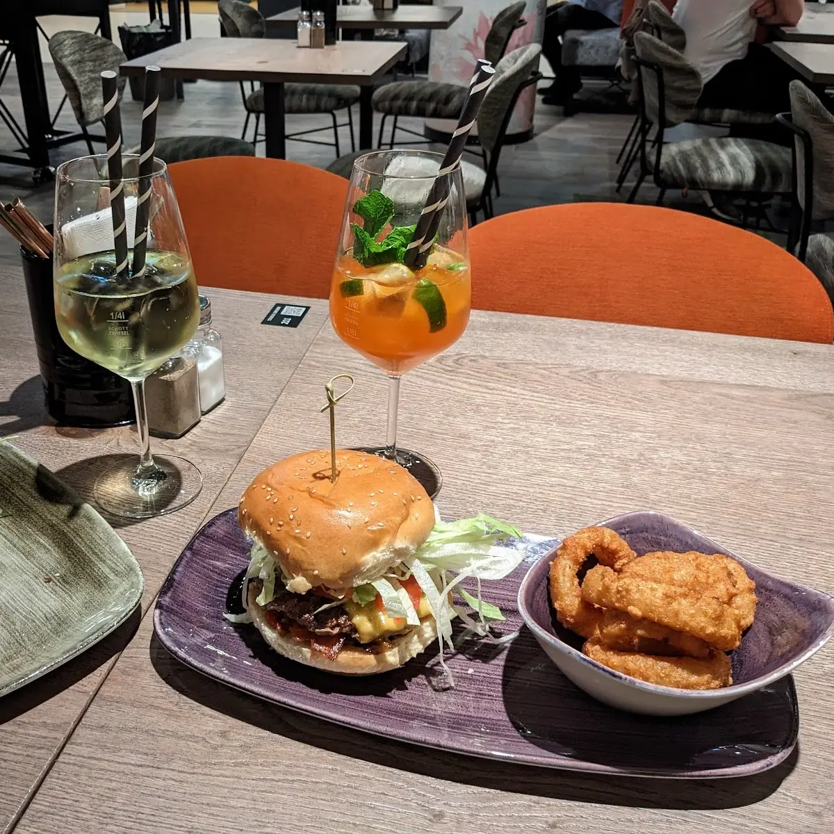 Grilled Chicken Burger