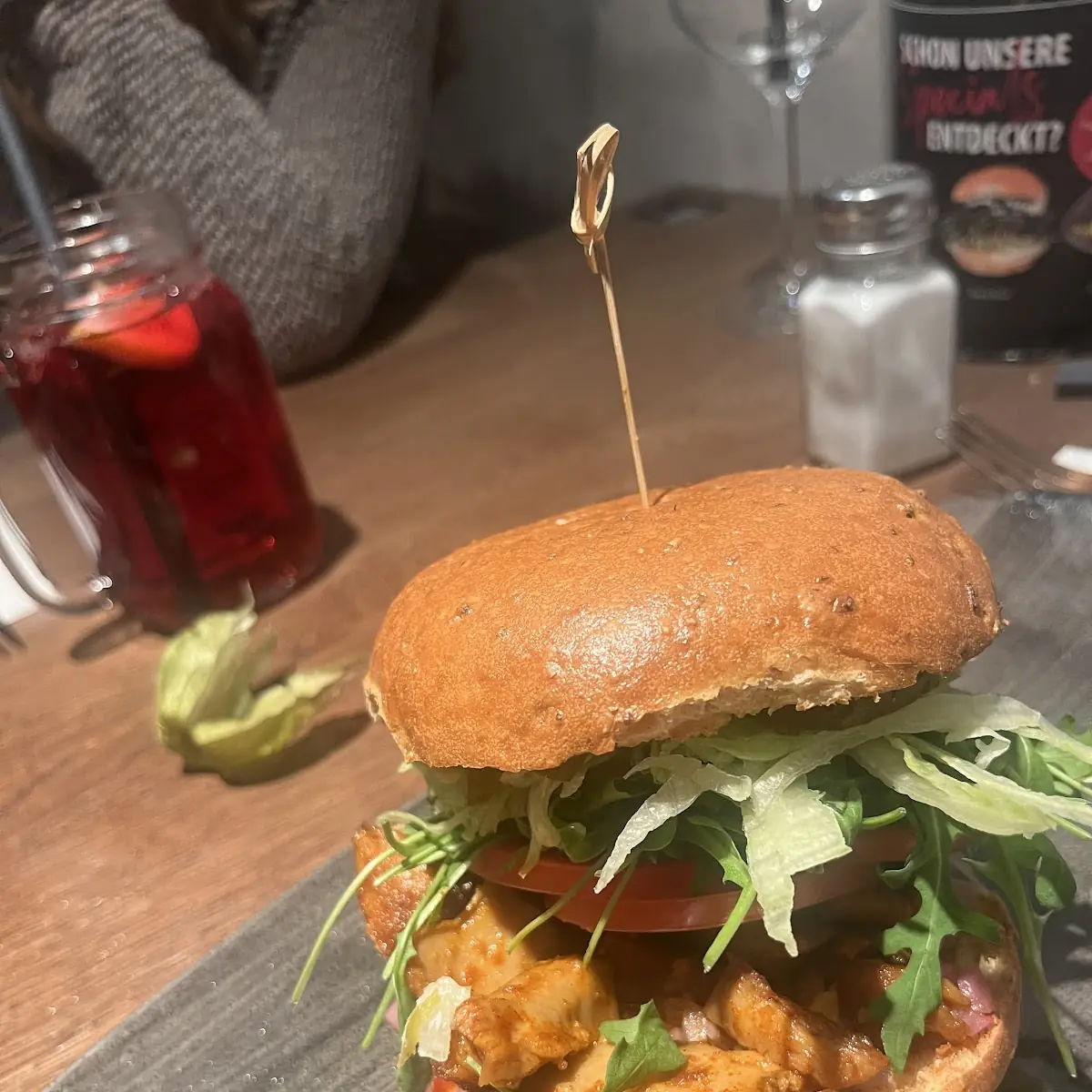 Individueller Chicken Burger