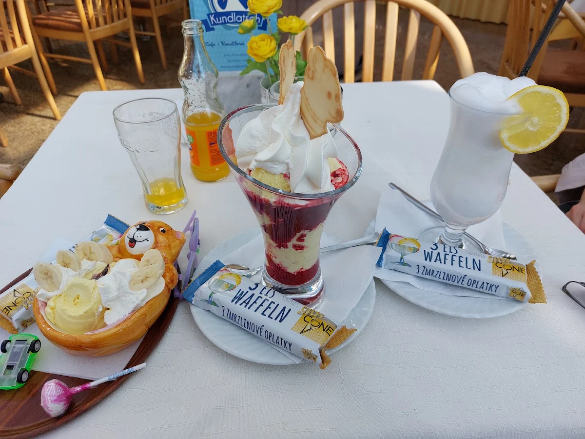 Bananensplit Für Kinder Heiße Liebe Und Zitronensorbet Sehr Sehr Gut
