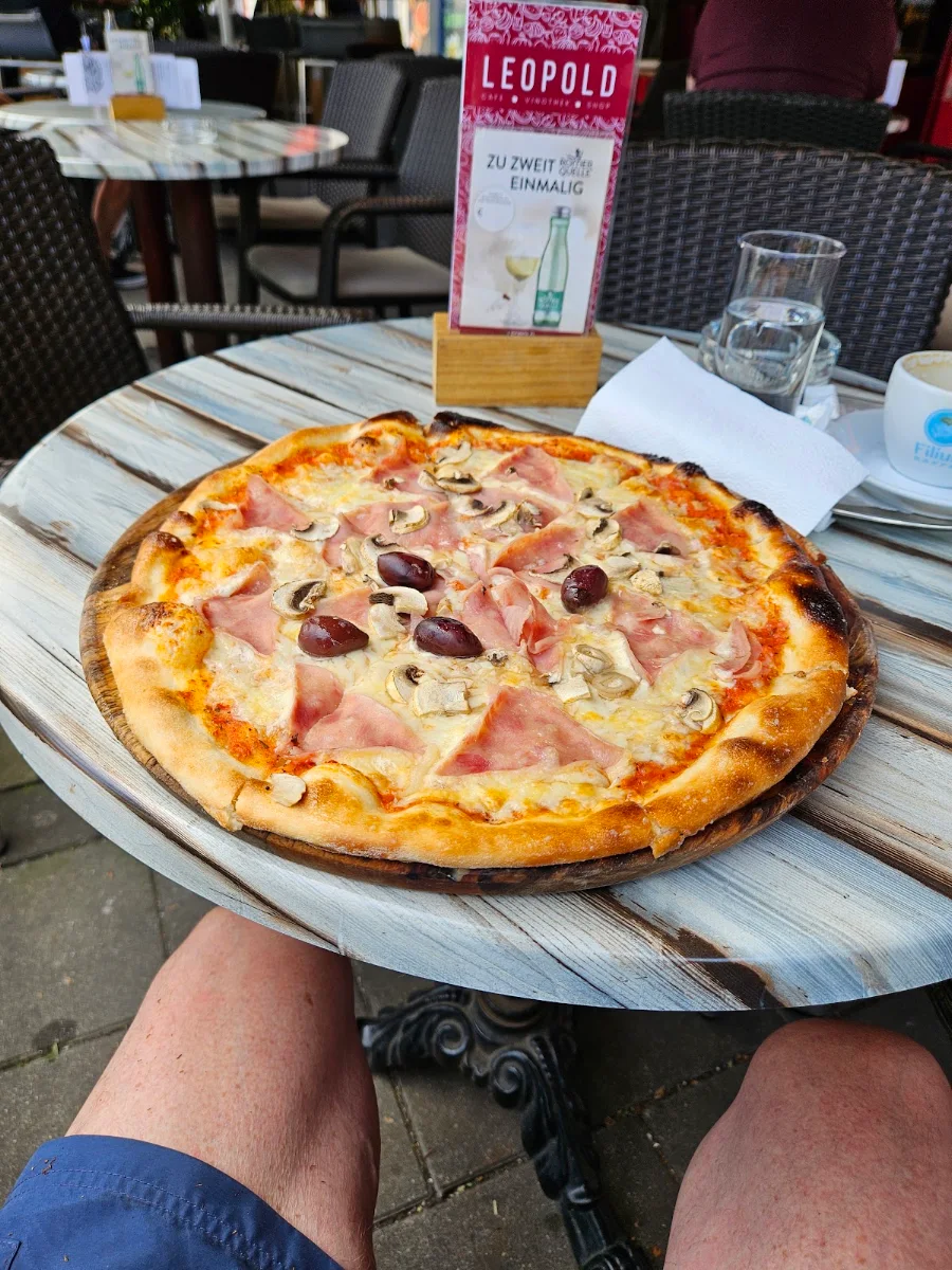 Pizza Rusticana