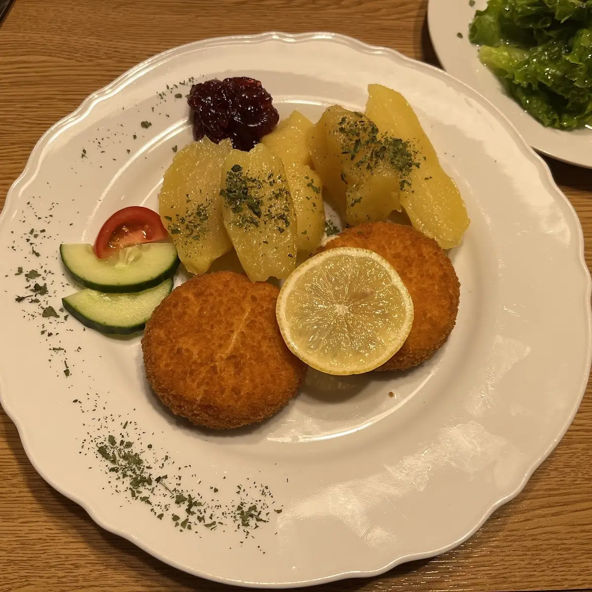 Gebackener Camembert Mit Kartoffeln