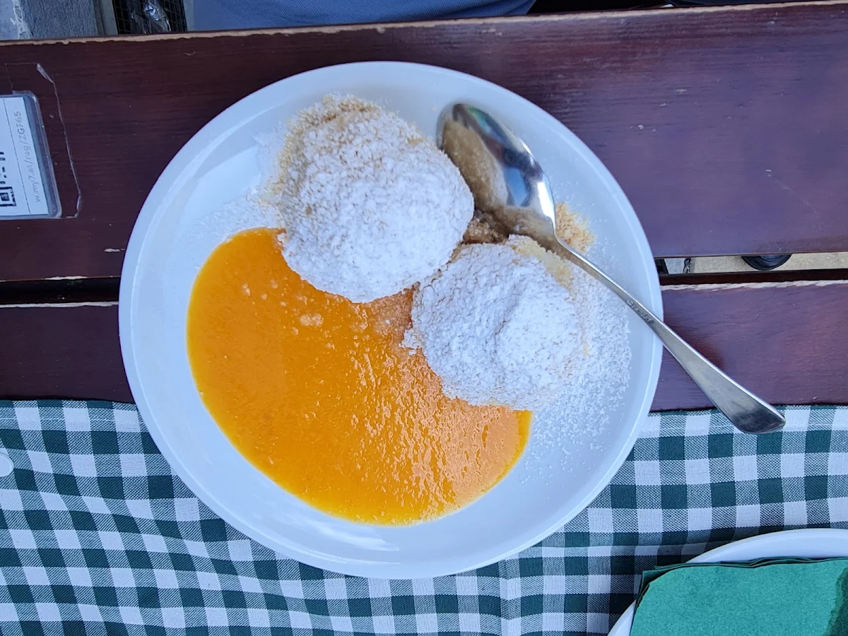 Marillenknödel Mit Sauce