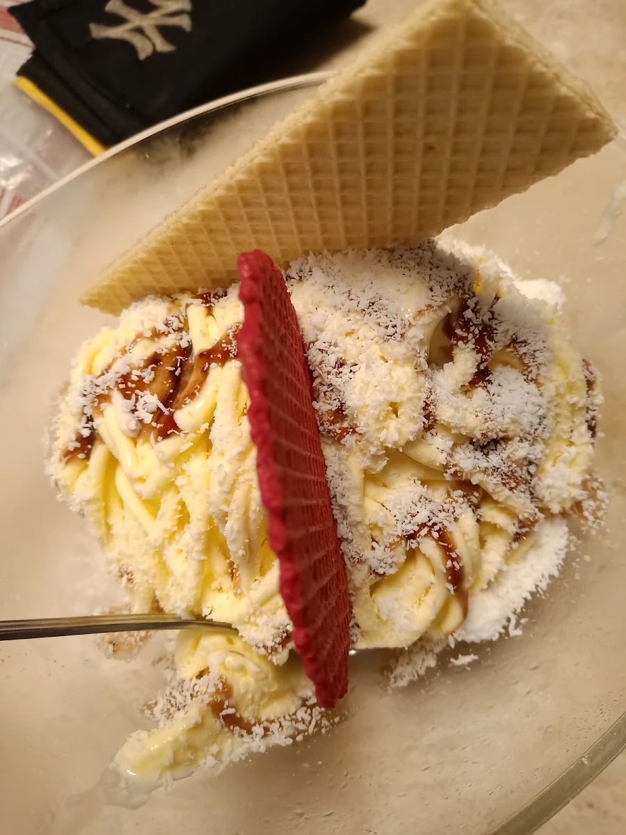 Spaghetti Eis