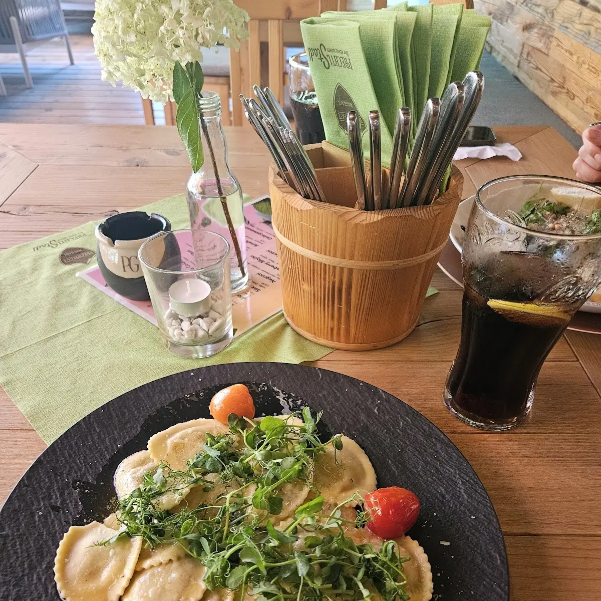 Steinpilztortellini