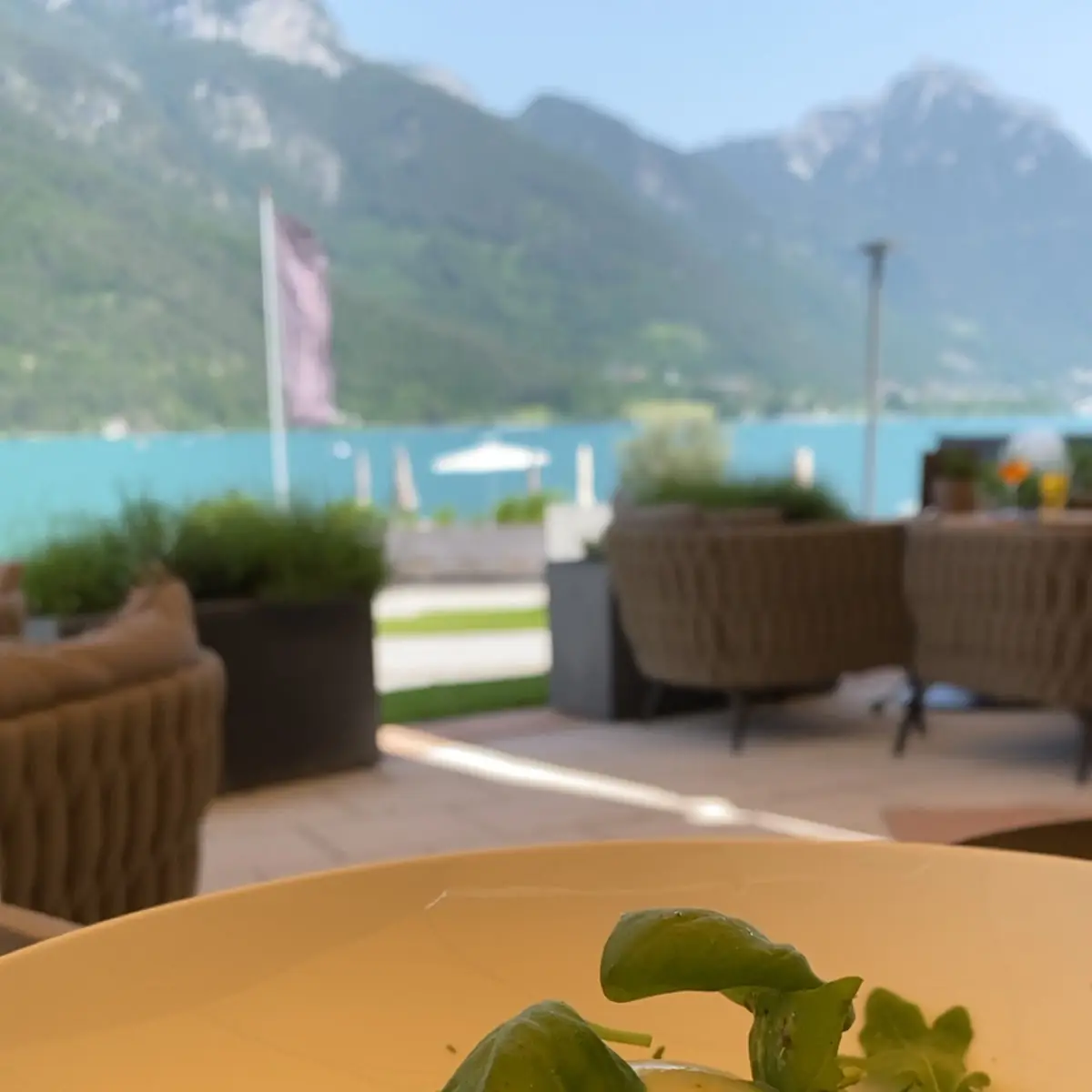 Highlights, See Hotel Restaurant
