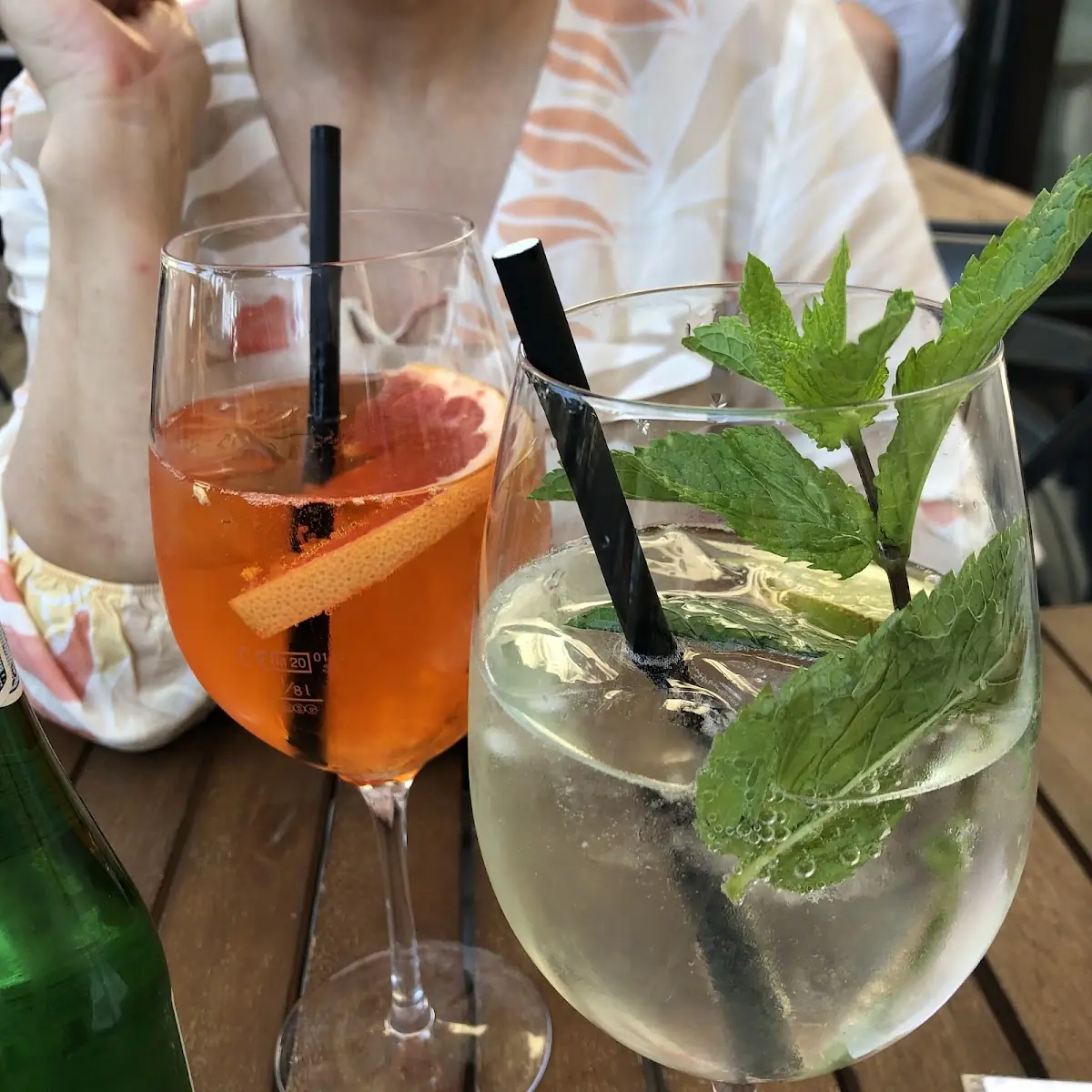 Hugo & Aperol Spritz