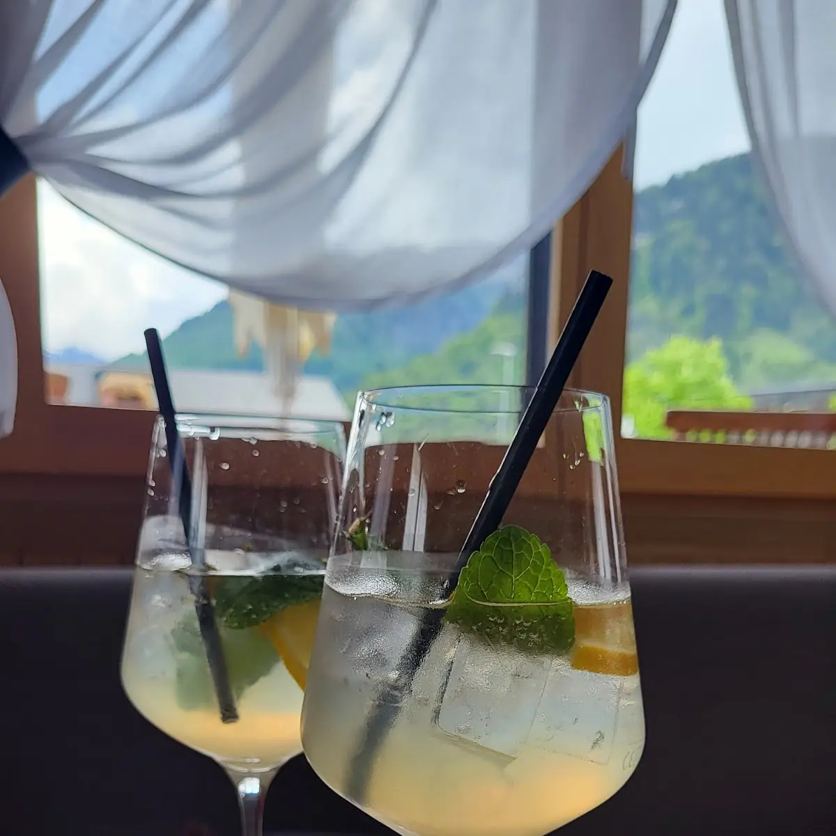 Rhabarber Spritz
