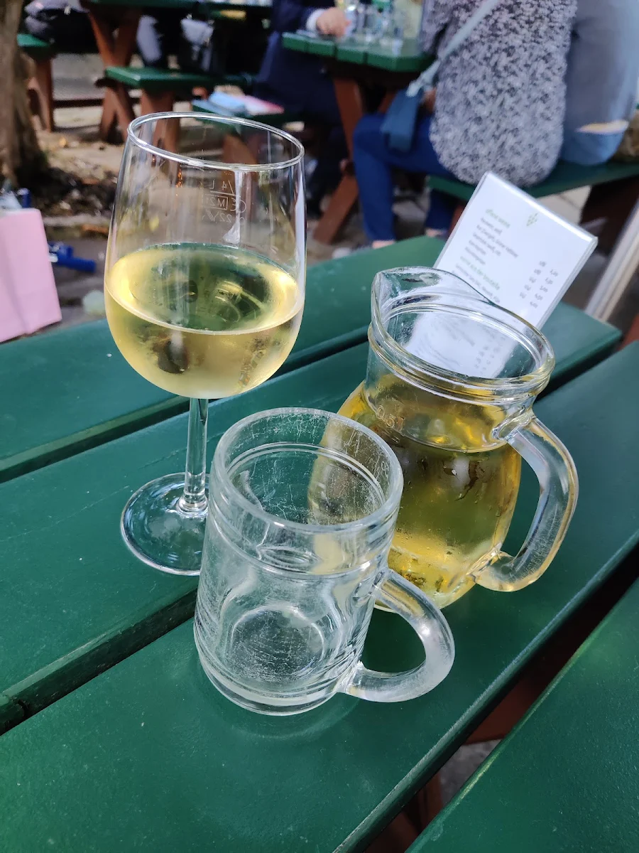 Chardonnay Und Traubensaft