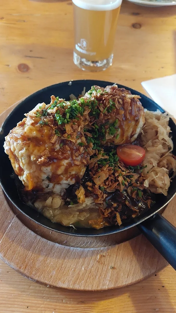 Speckknödel Mit Sauerkraut