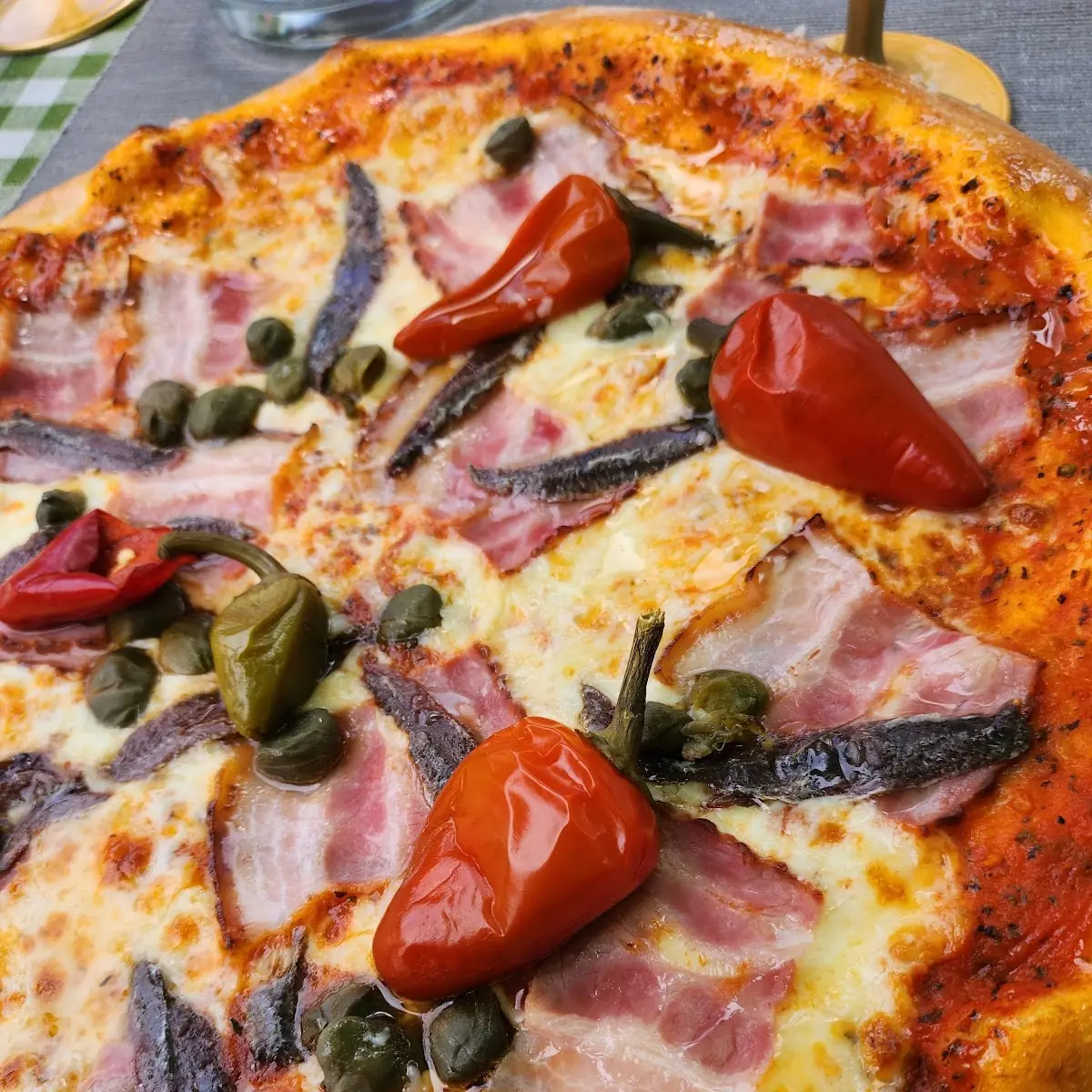 Pizza Diavolo