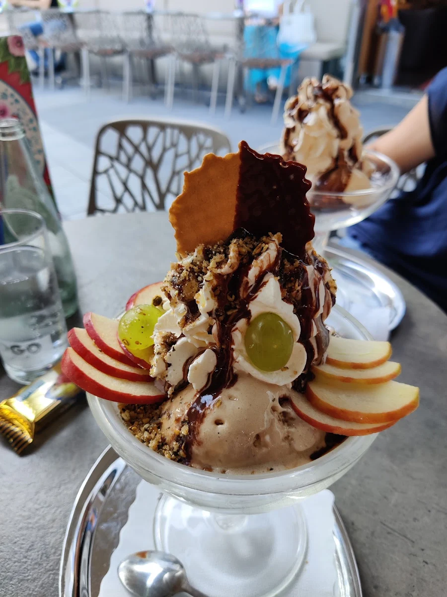 Weinlandbecher
