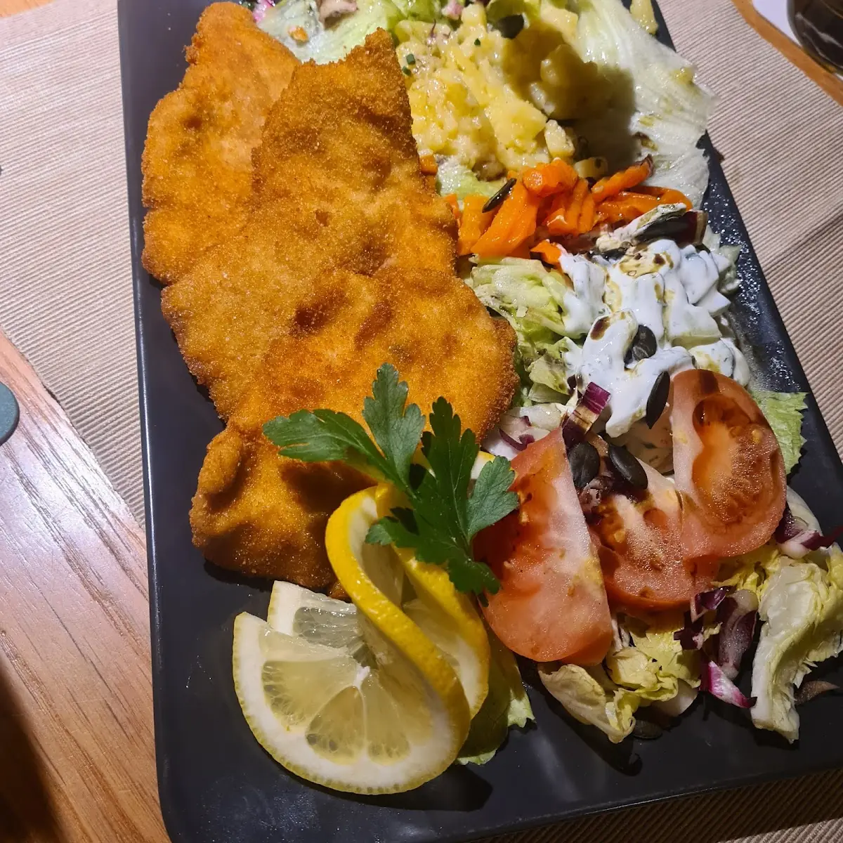 Schnitzel Mit Kartoffelsalat