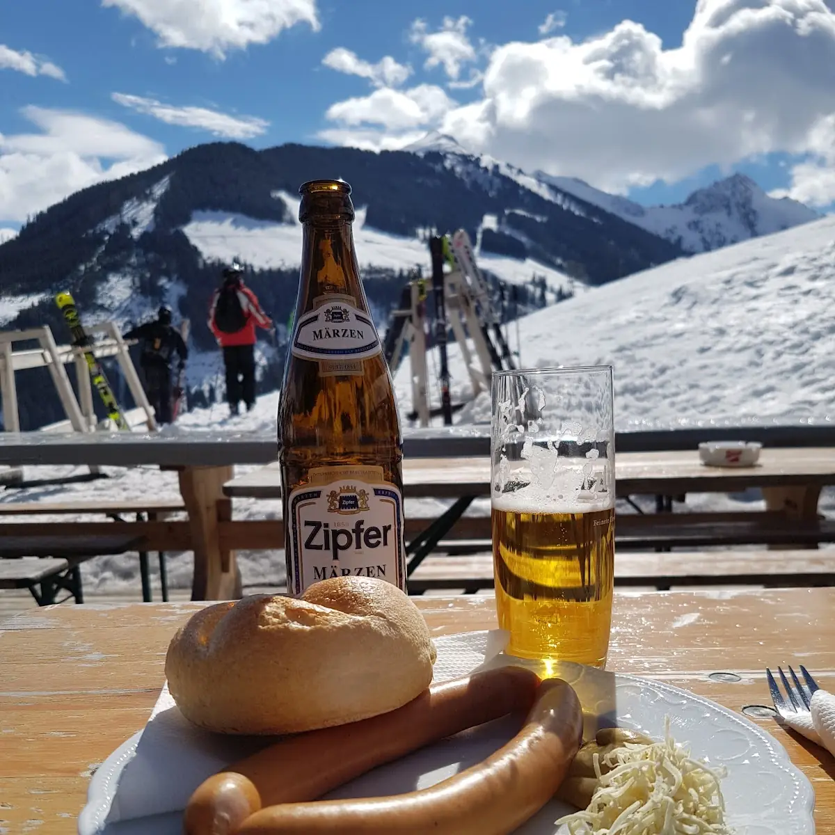 Bratwurst Mit Sauerkraut