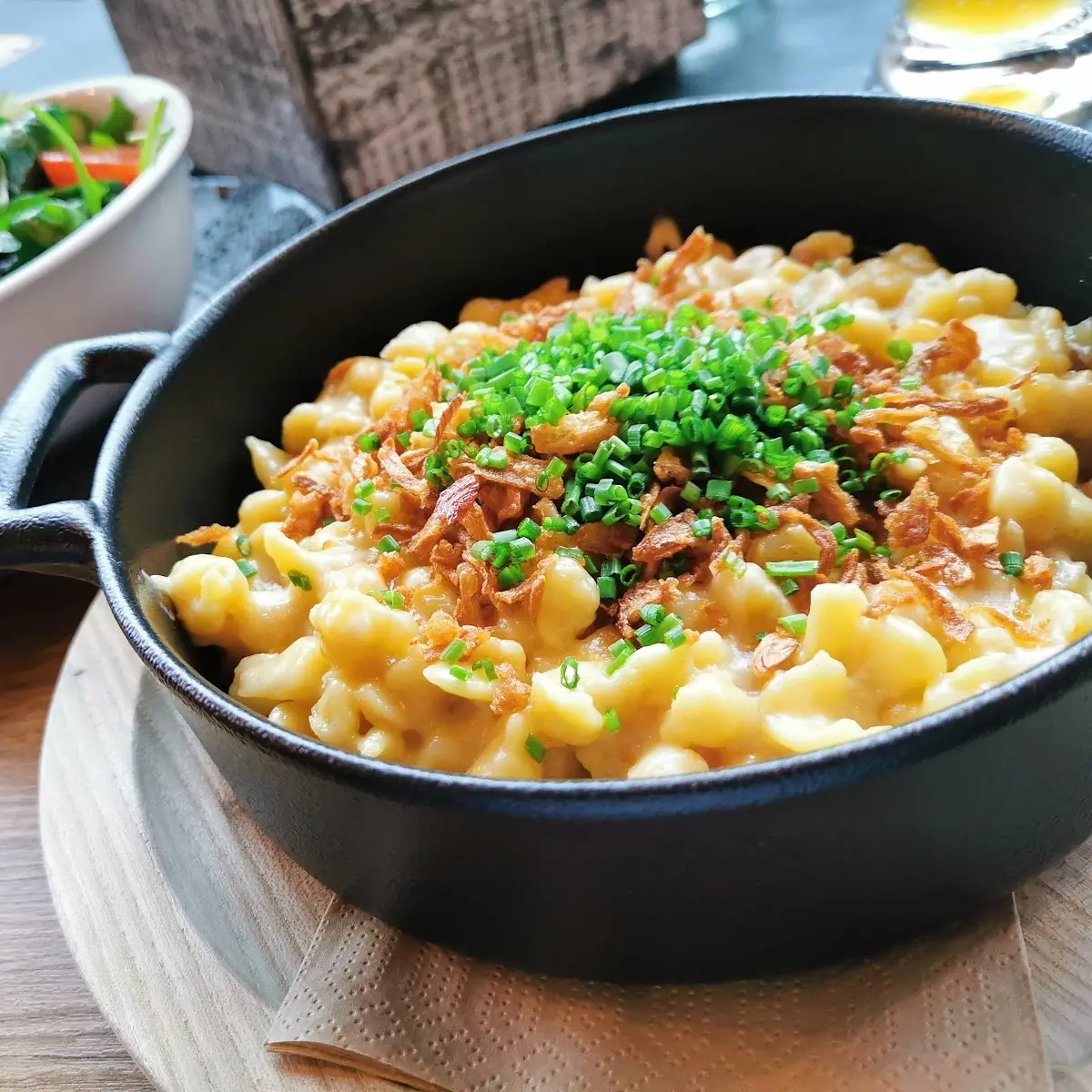 Herzhafte Käsespätzle Mit Röstzwiebel
