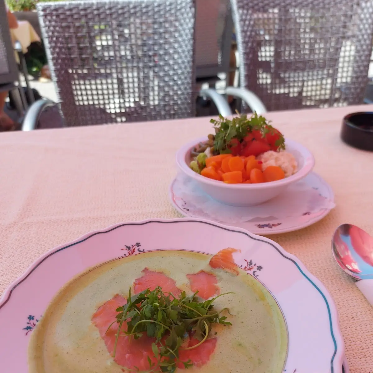 Mit Lachs