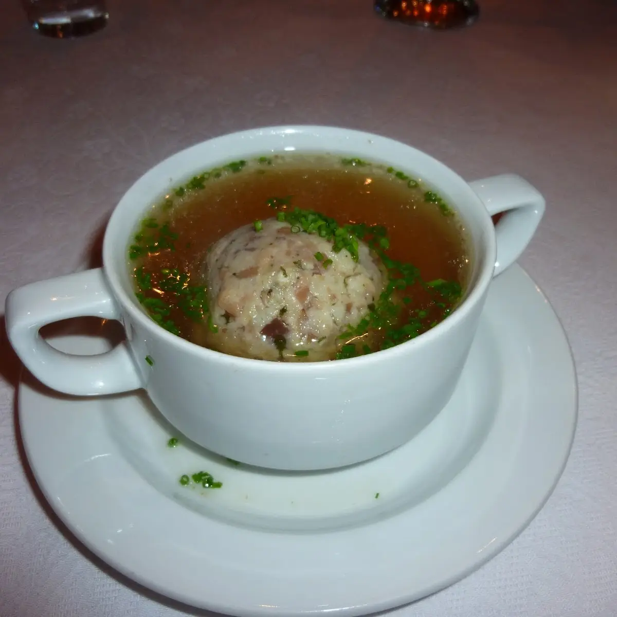 Speckknödelsuppe