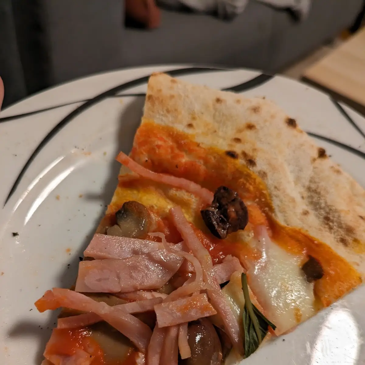 Pizza Toscana