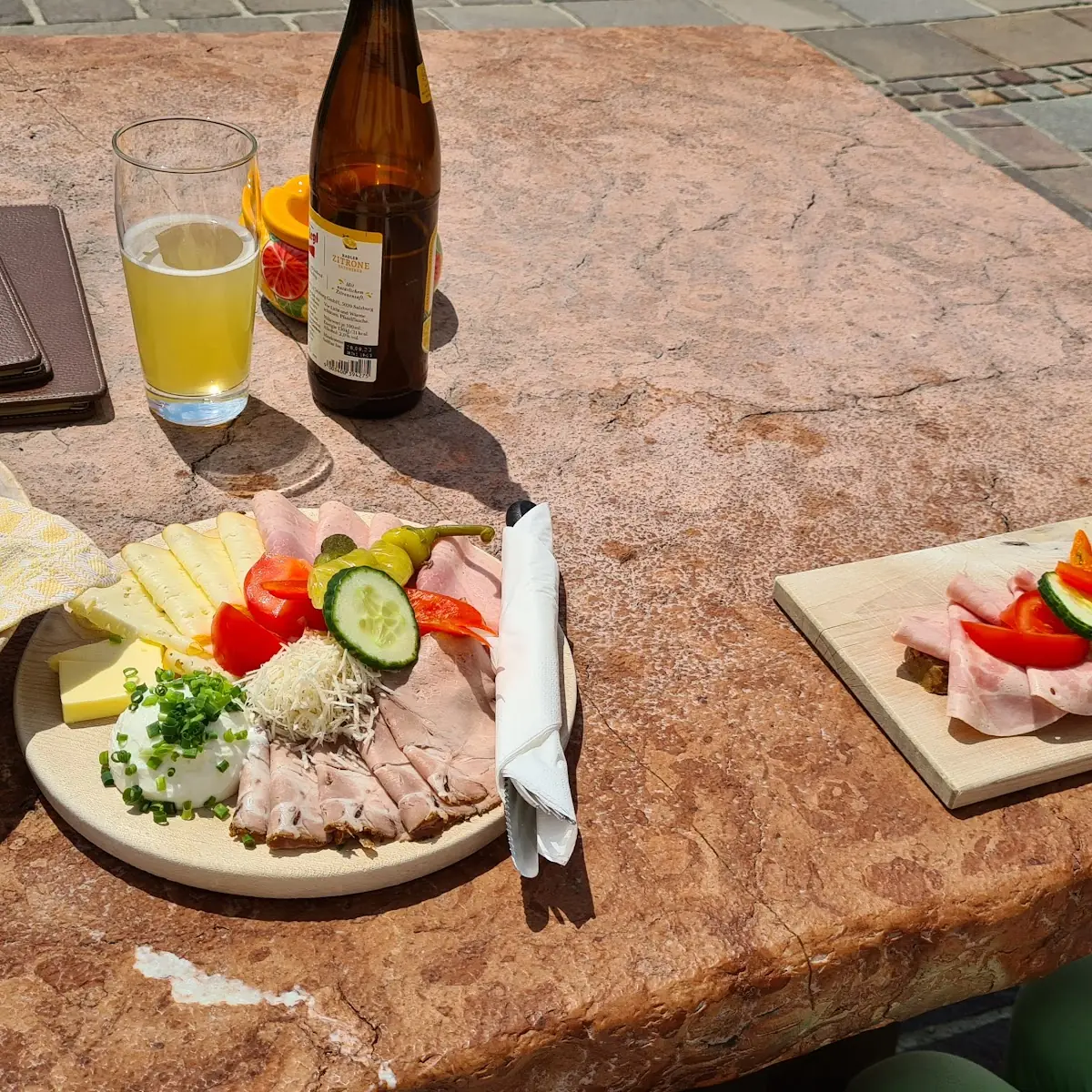 Brettljause Und Wurstbrot
