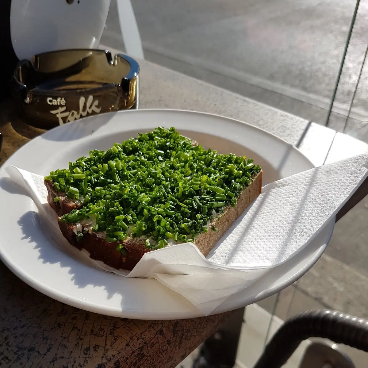 Schnittlauchbrot