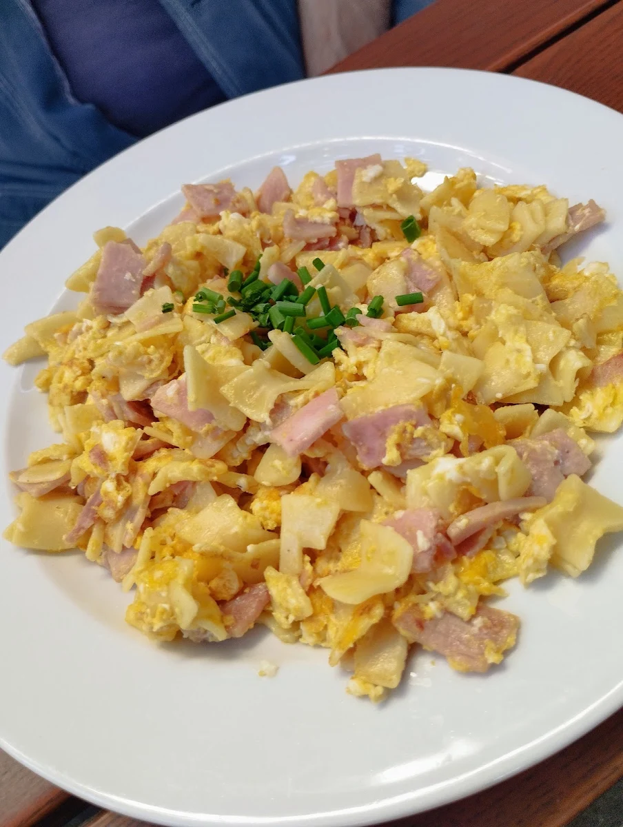 Schinkenfleckerl