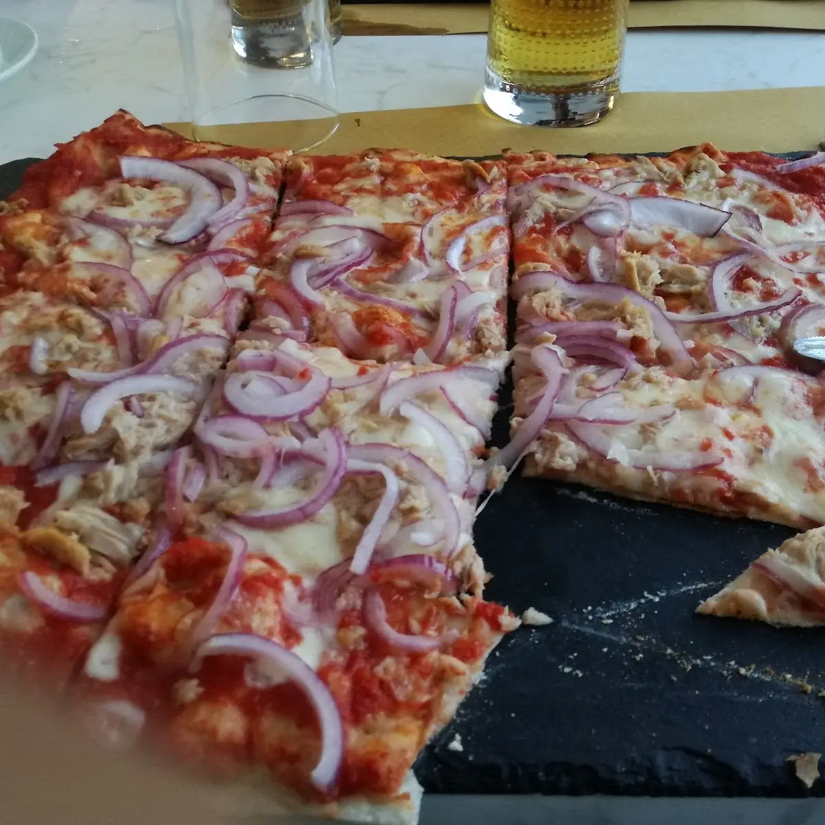 Pizza Tonno E Cipolla Buonissima