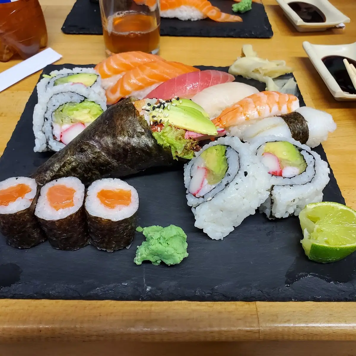 Sushi Maki Teller