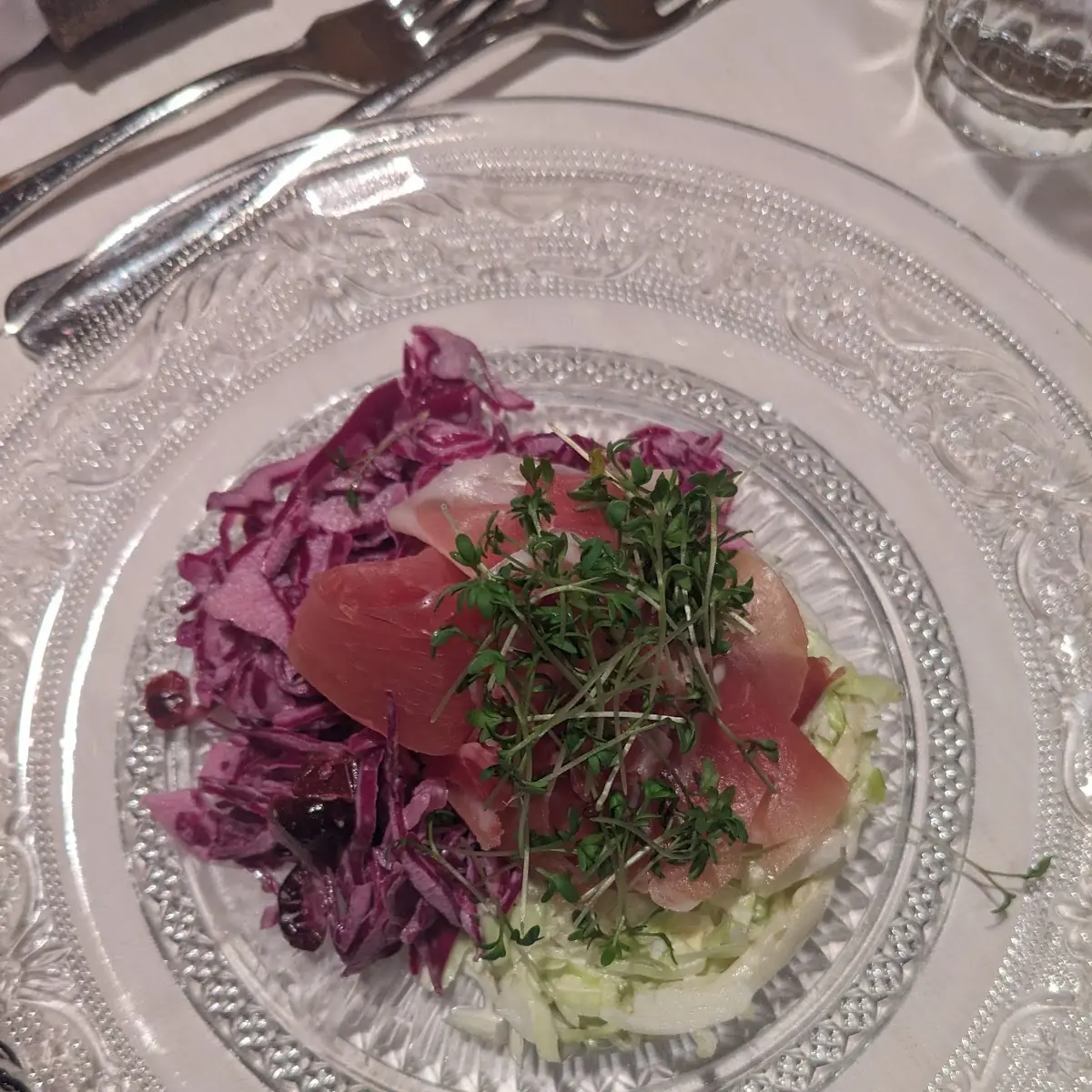 Zweierlei Vom Kraut Serrano Schinken Cranberry Rote Zwiebel Walnuss