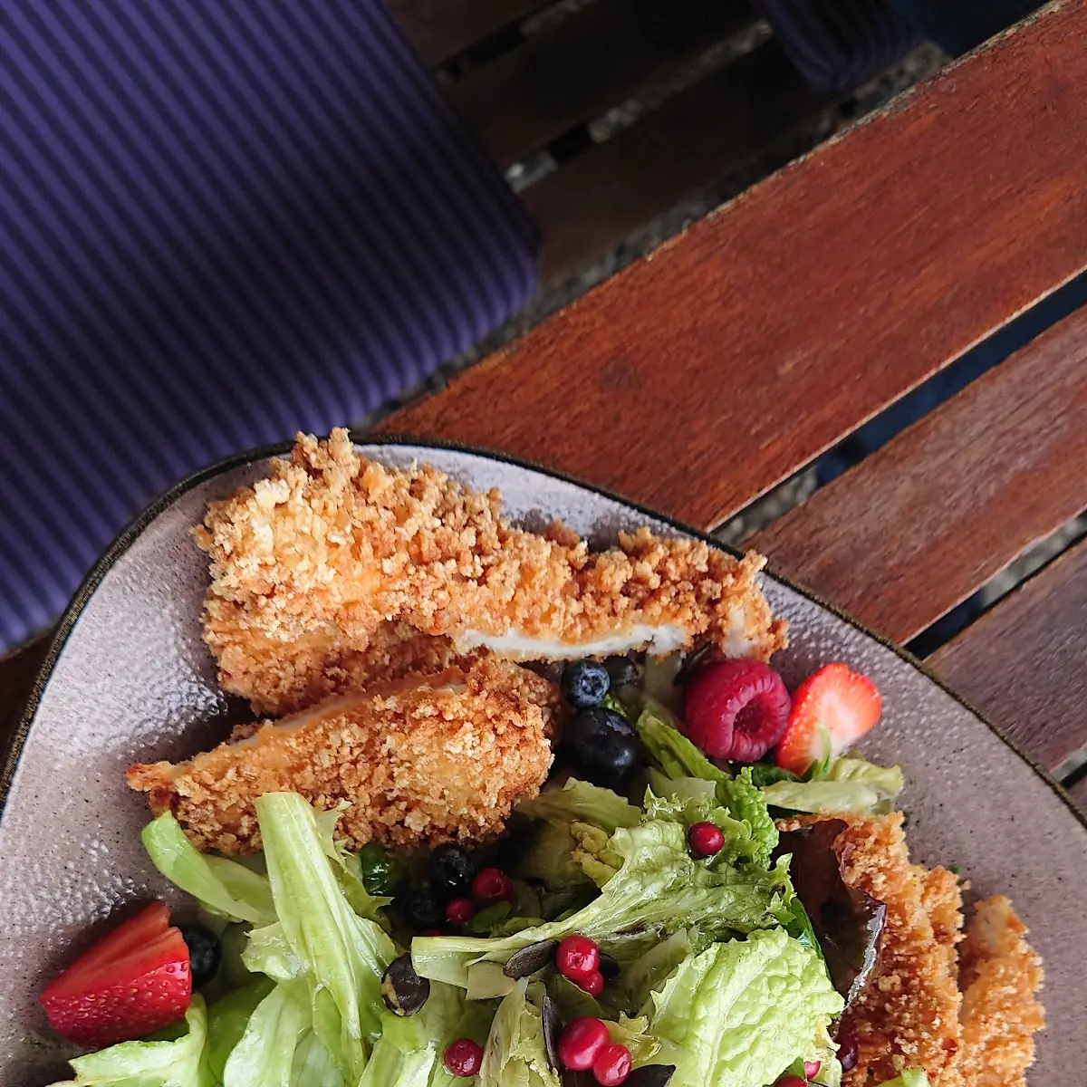 Backhendl Salat
