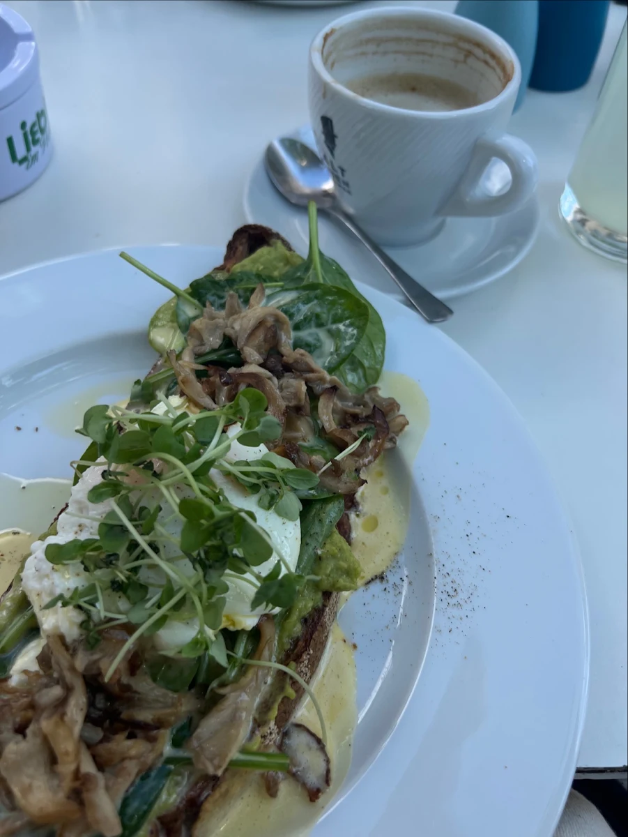 Egg Benedict