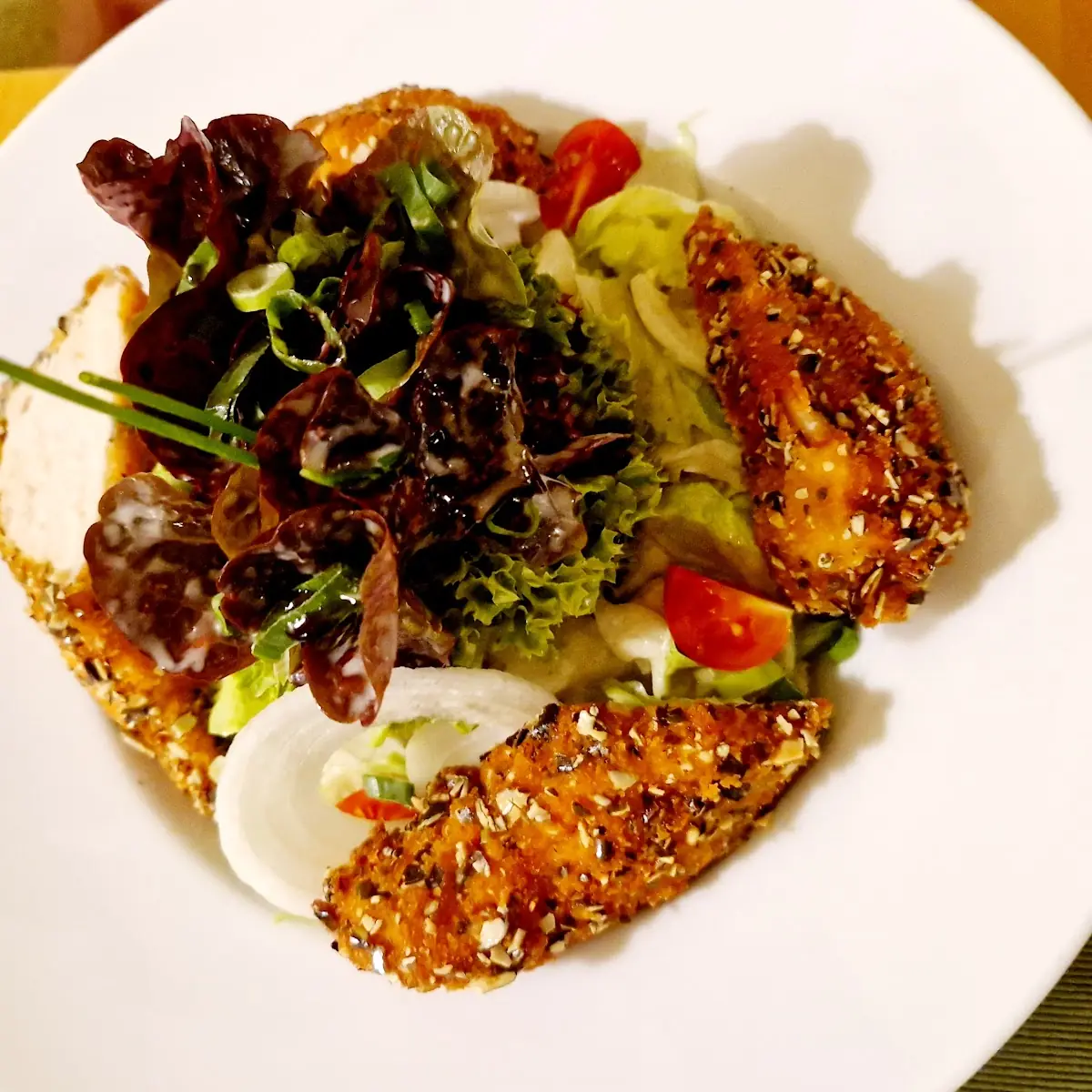 Backhendl Salat