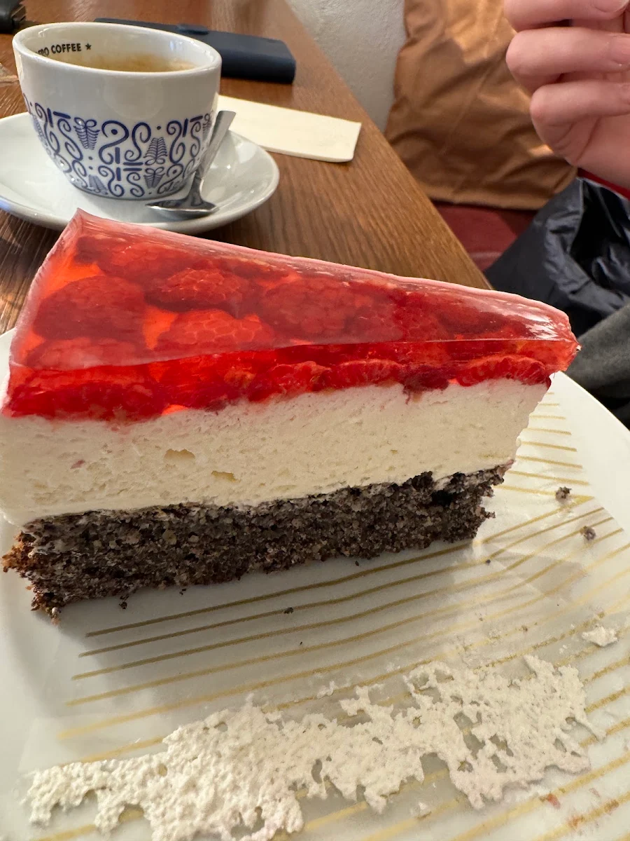 Mohnkäsekuchen Mit Himbeeren